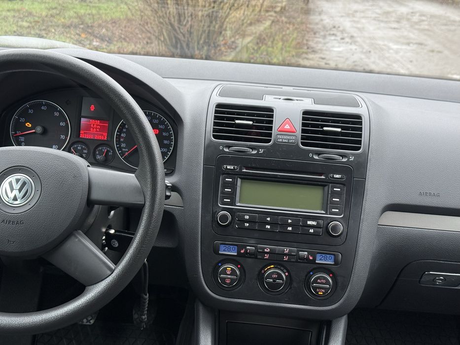 Продам Гольф 5 2005 года