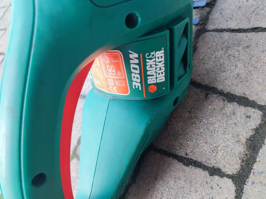 Nożyce do Żywopłotu Black&Decker GT90 42cm