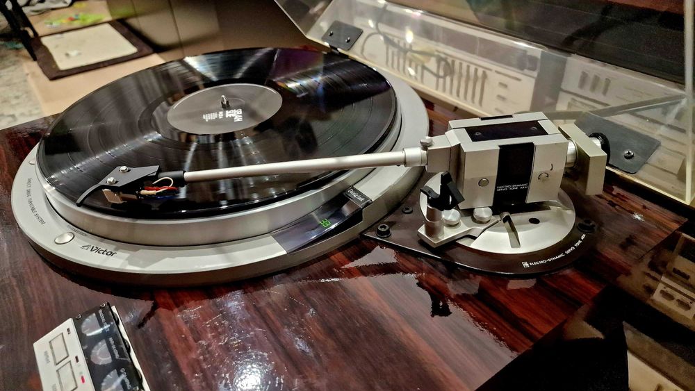Gramofon VICTOR QL-Y55F po pełnym serwisie