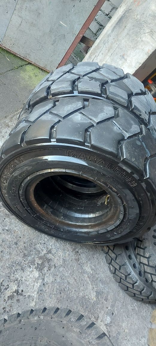 Opony 27x10x12 wózek widłowy