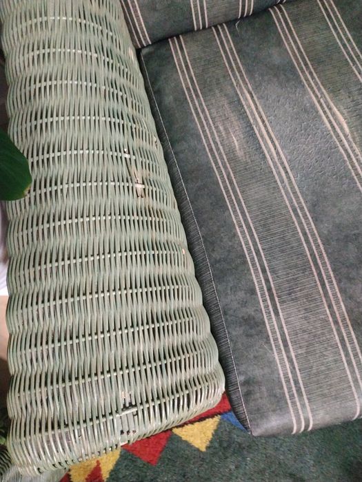 Meble rattanowe komplet stół witryna fotele sofa