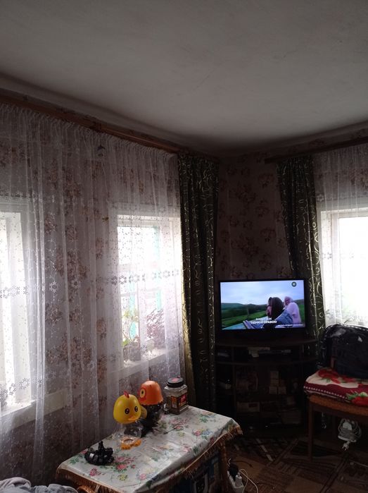 Будинок біля лісу. Всі ЗРУЧНОСТІ. Гарне транспортне сполучення.