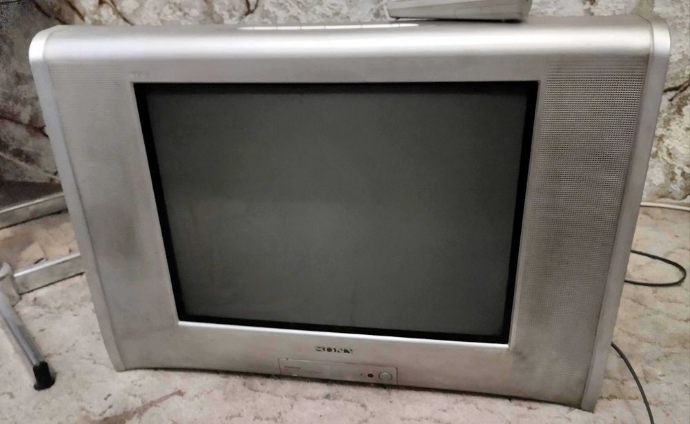 Телевизор Sony KV-SW212M81