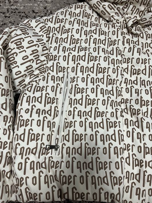 Жіноча куртка осіння/весняна