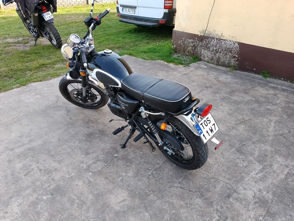 Motocykl MASH 125