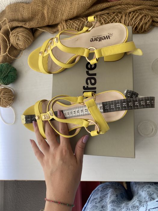 Босоніжки босоніжки