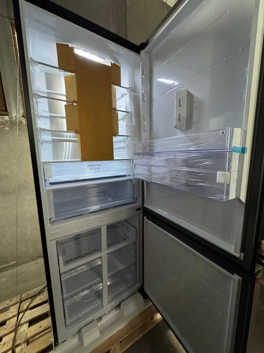 Lodówka SAMSUNG RB53DG703CB1EO No  203cm Nowa WiFi 75 cm