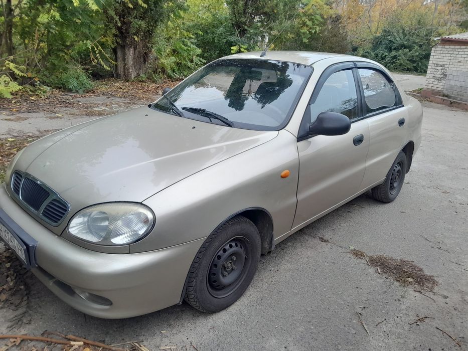 Продам автомобіль ЗАЗ Ланос