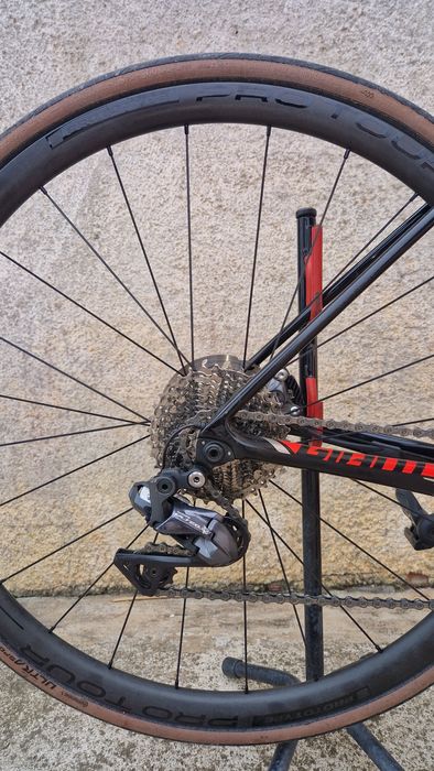 Bicicleta Giant com rodas de carbono prototype