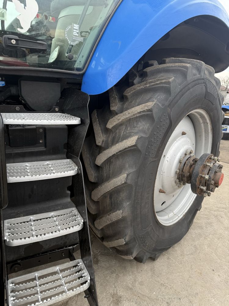 Продам трактор NH T8.390