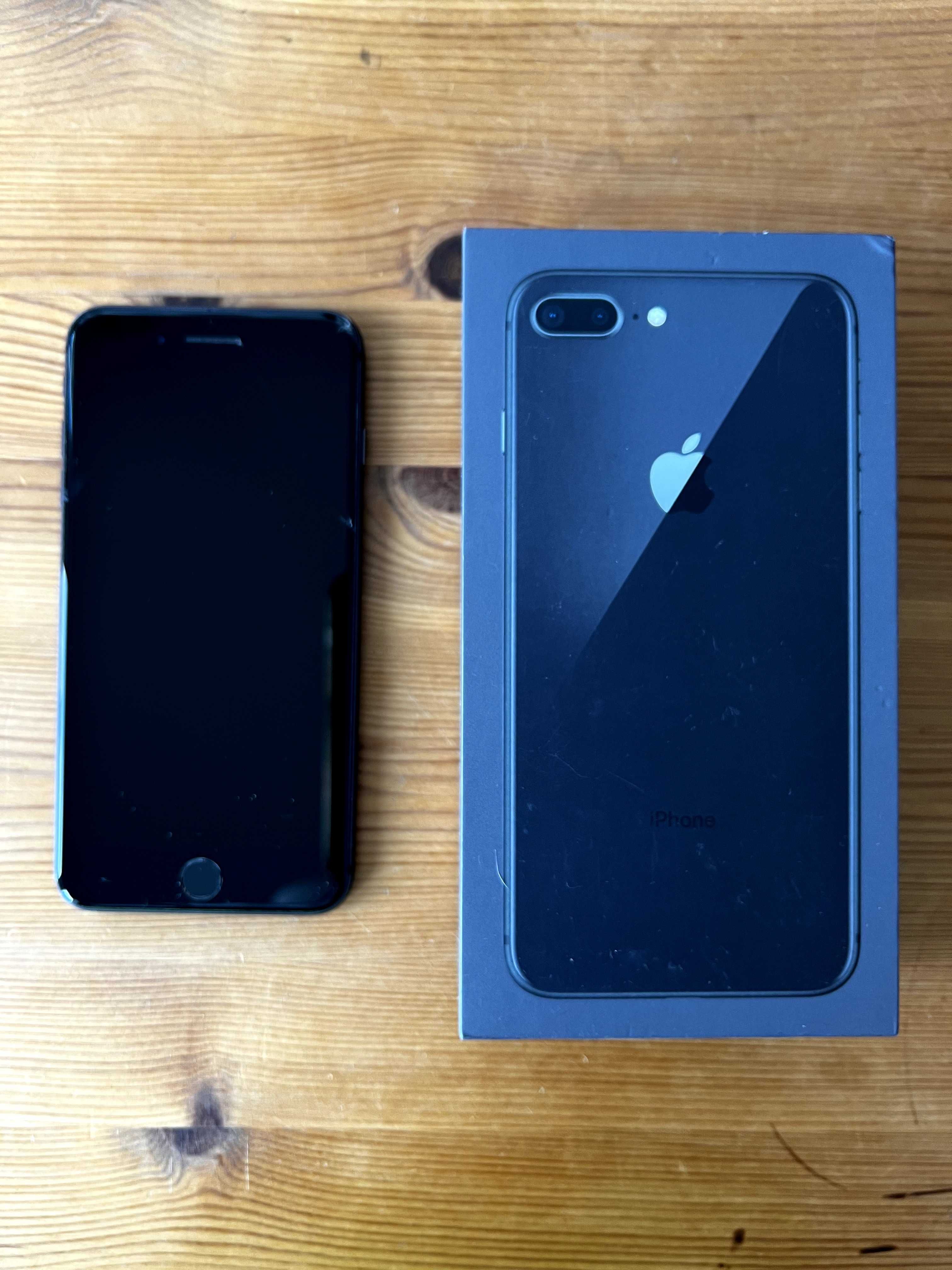 iPhone 8 Plus | 64 GB | space grey