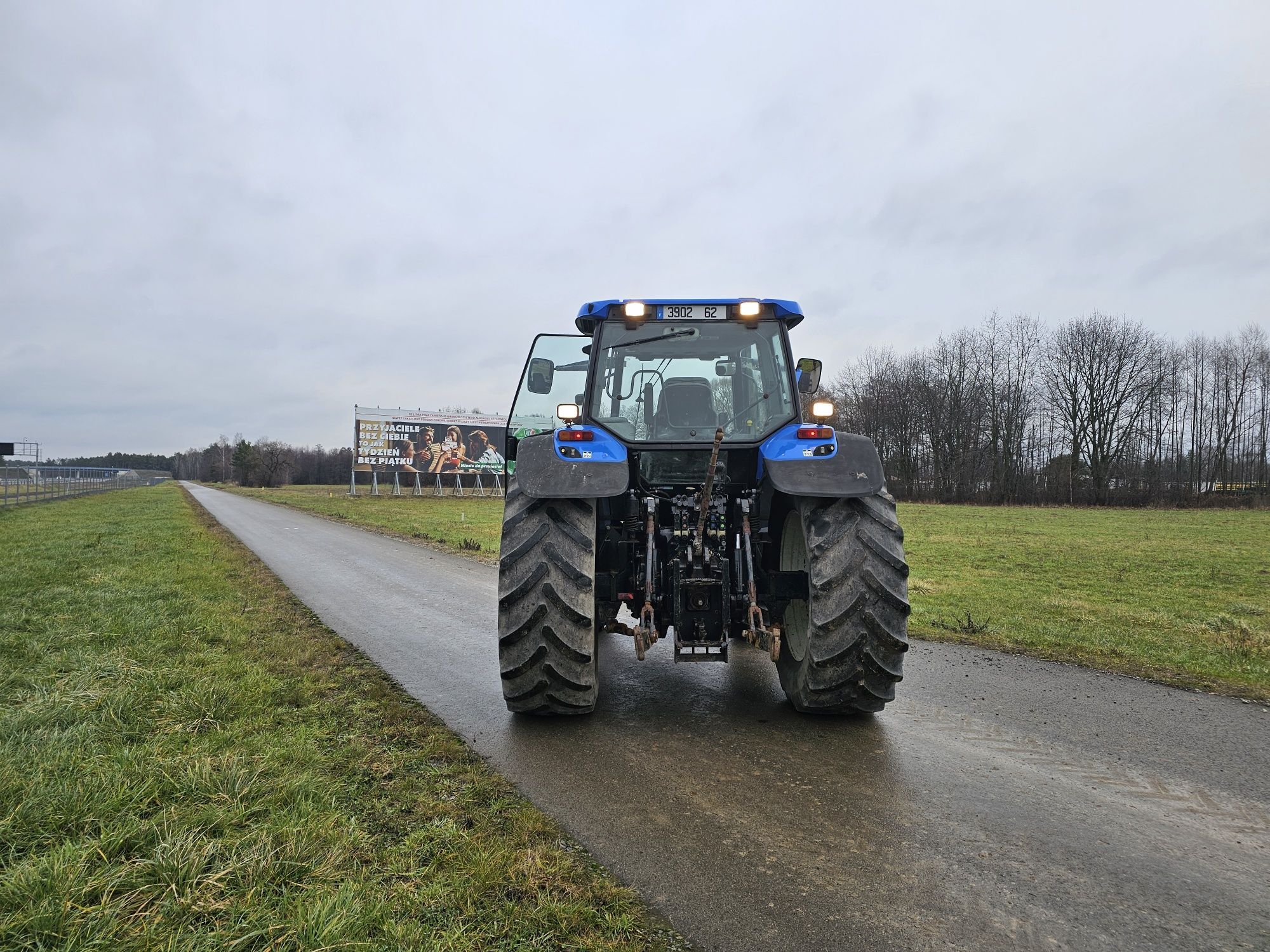 New Holland TM175