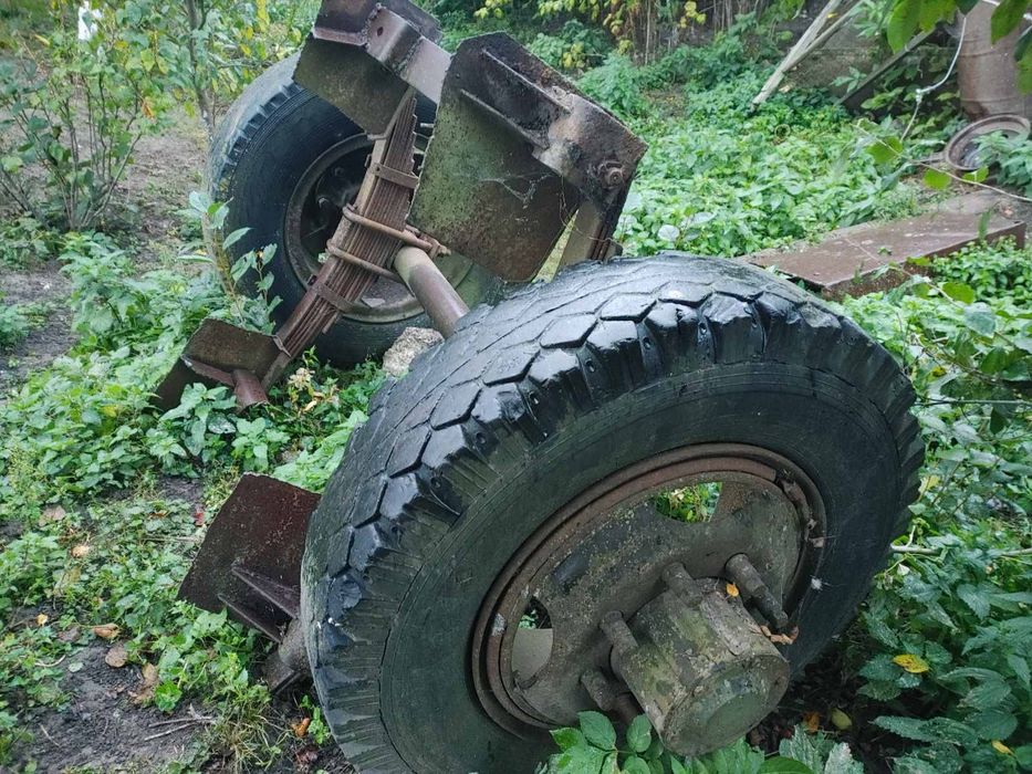 Ось на прицеп для трактор