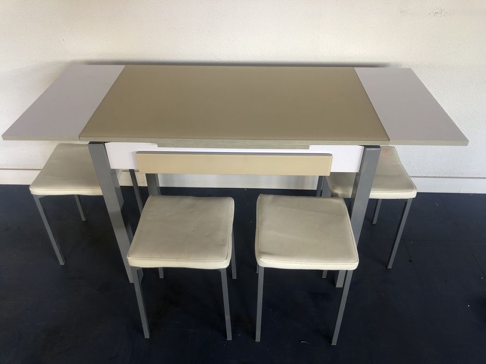 Mesa Jantar retrátil