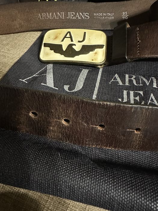 Продам ремень Армани оригинал состояние на фото красивая пряжка