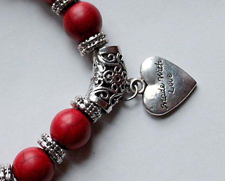 Bransoletka z czerwonego korala