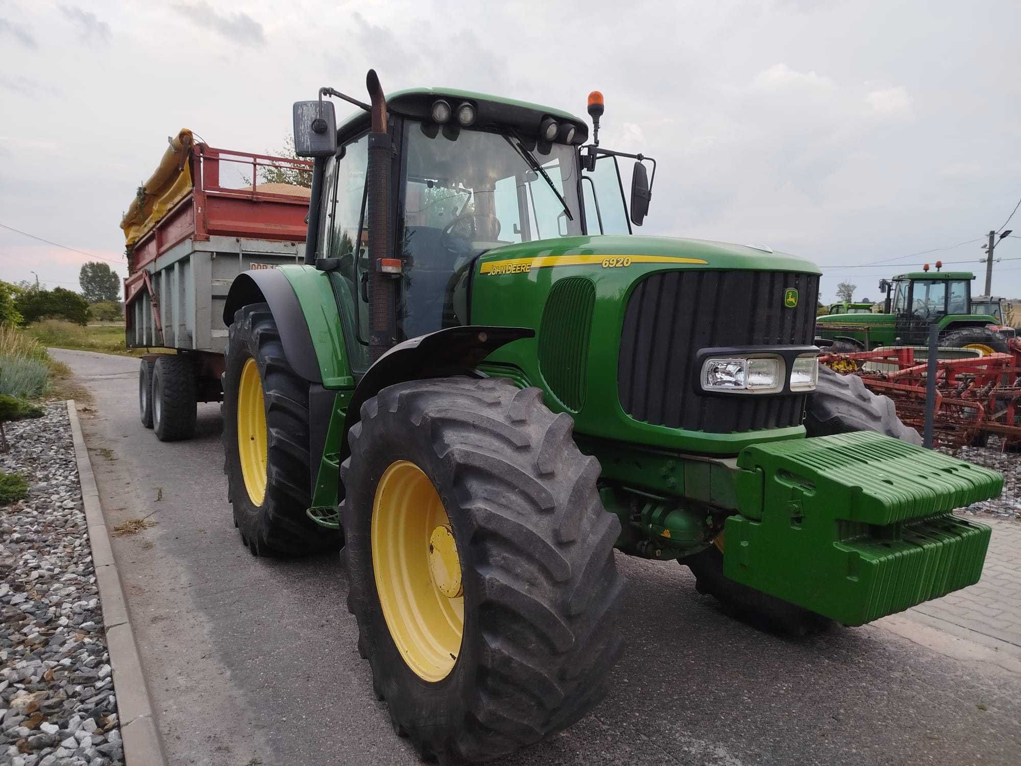 Ciągnik John deere 6920