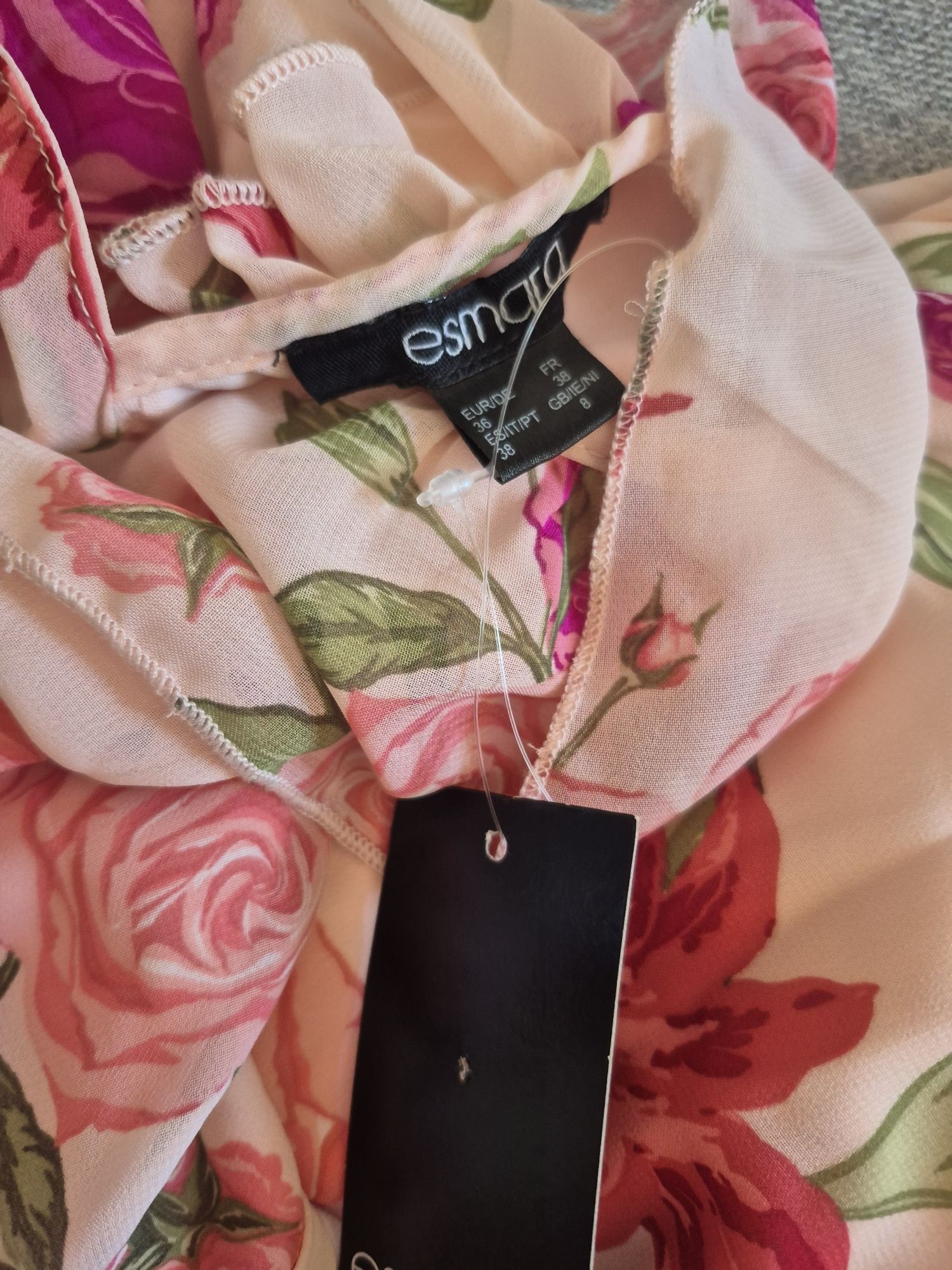 Nowa sukienka Esmara, rozmiar 38 maxi w kwiaty z falbanką