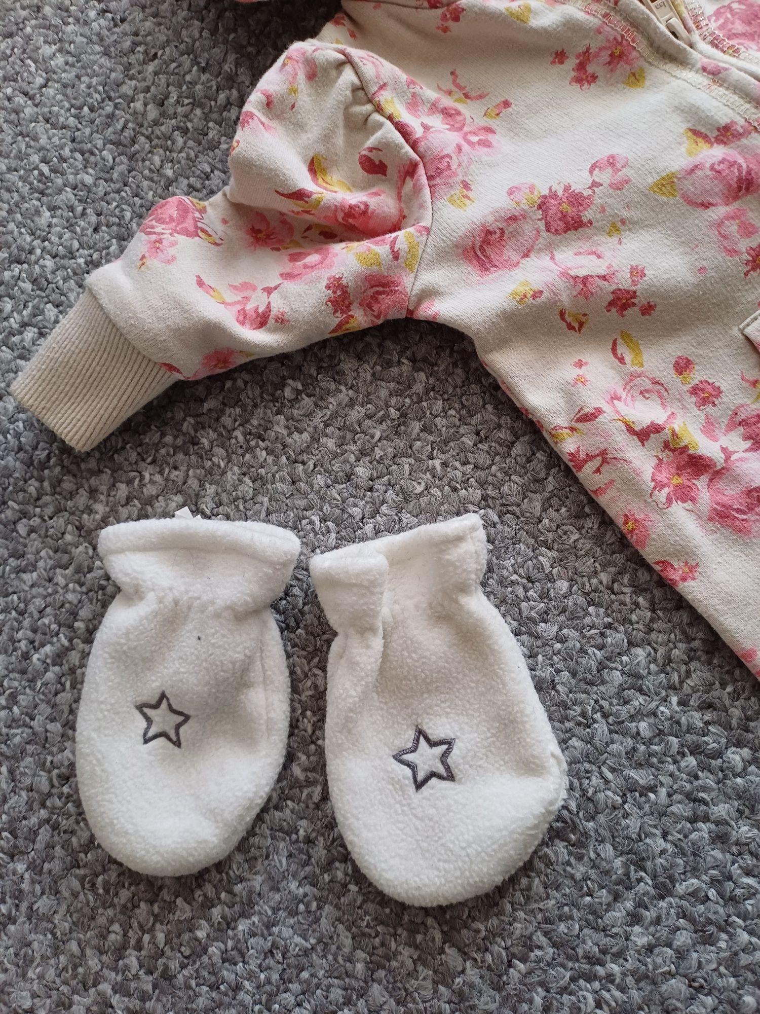 Kombinezon dres F&F 74 + rękawiczki + buty zimowe niechodki