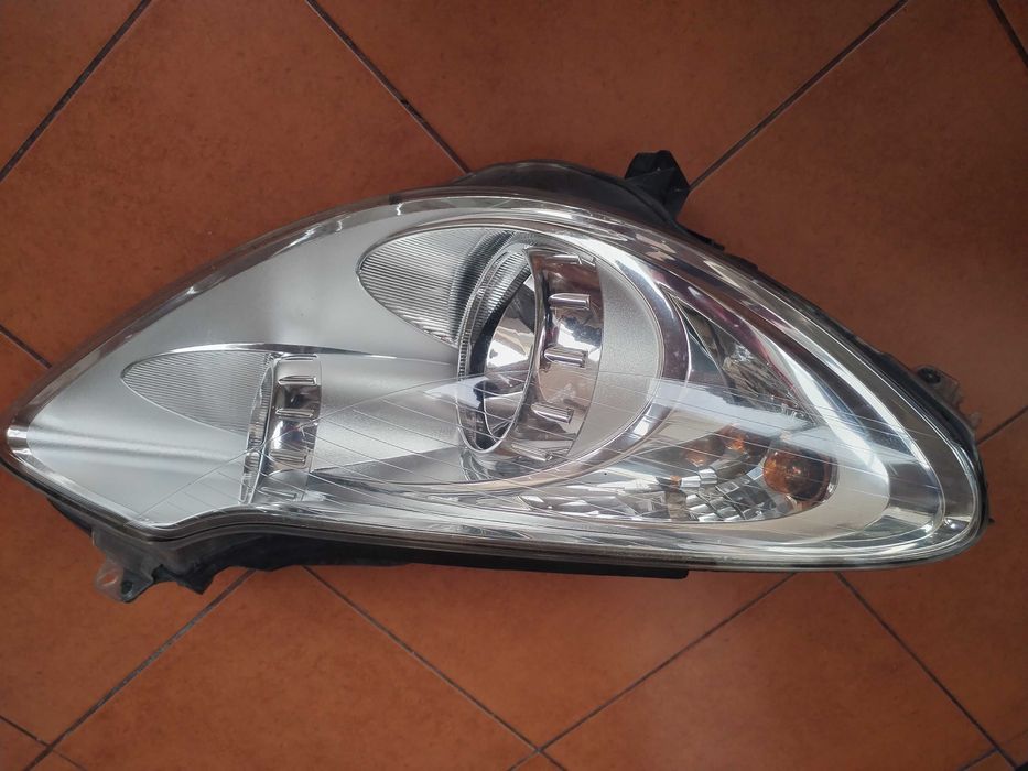 Optica direita / Opel Corsa D