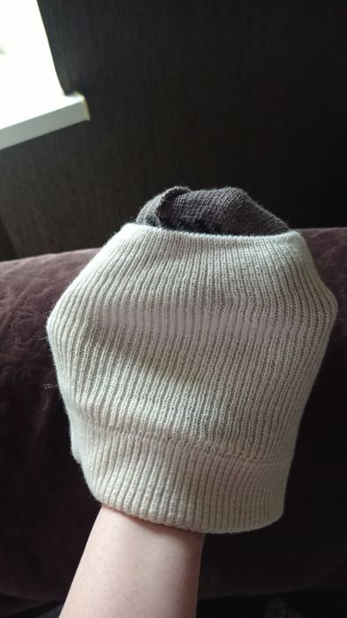 Шапка  зимняя в стразах с шарфом