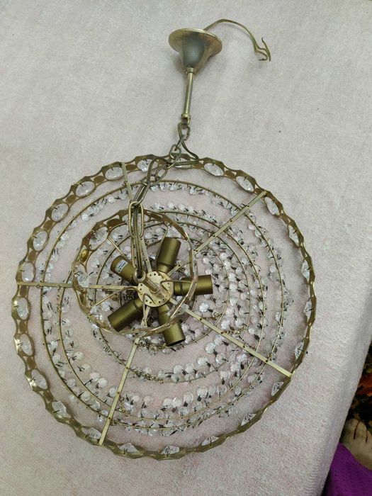 Люстра кришталь.