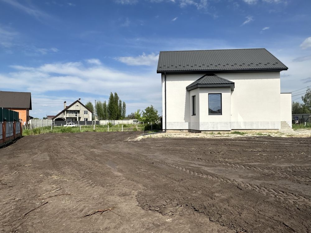 Продаж будинку 160 кв.м ( 10 соток)