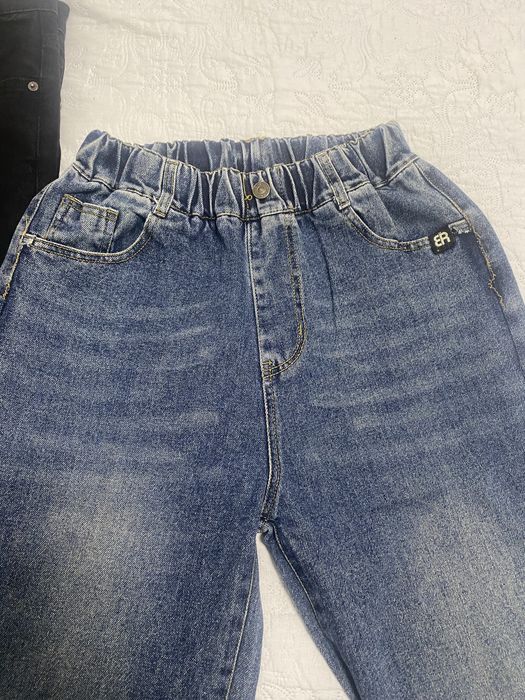 Джинси на підлітка гарноі якості