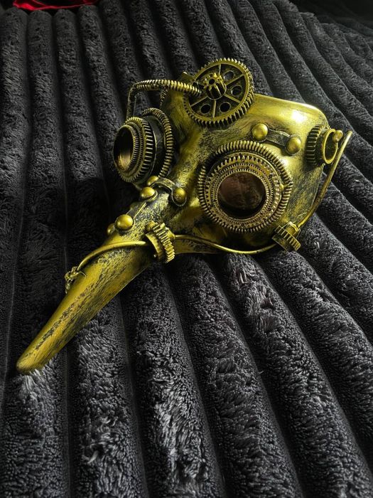 Маска на Хелловін