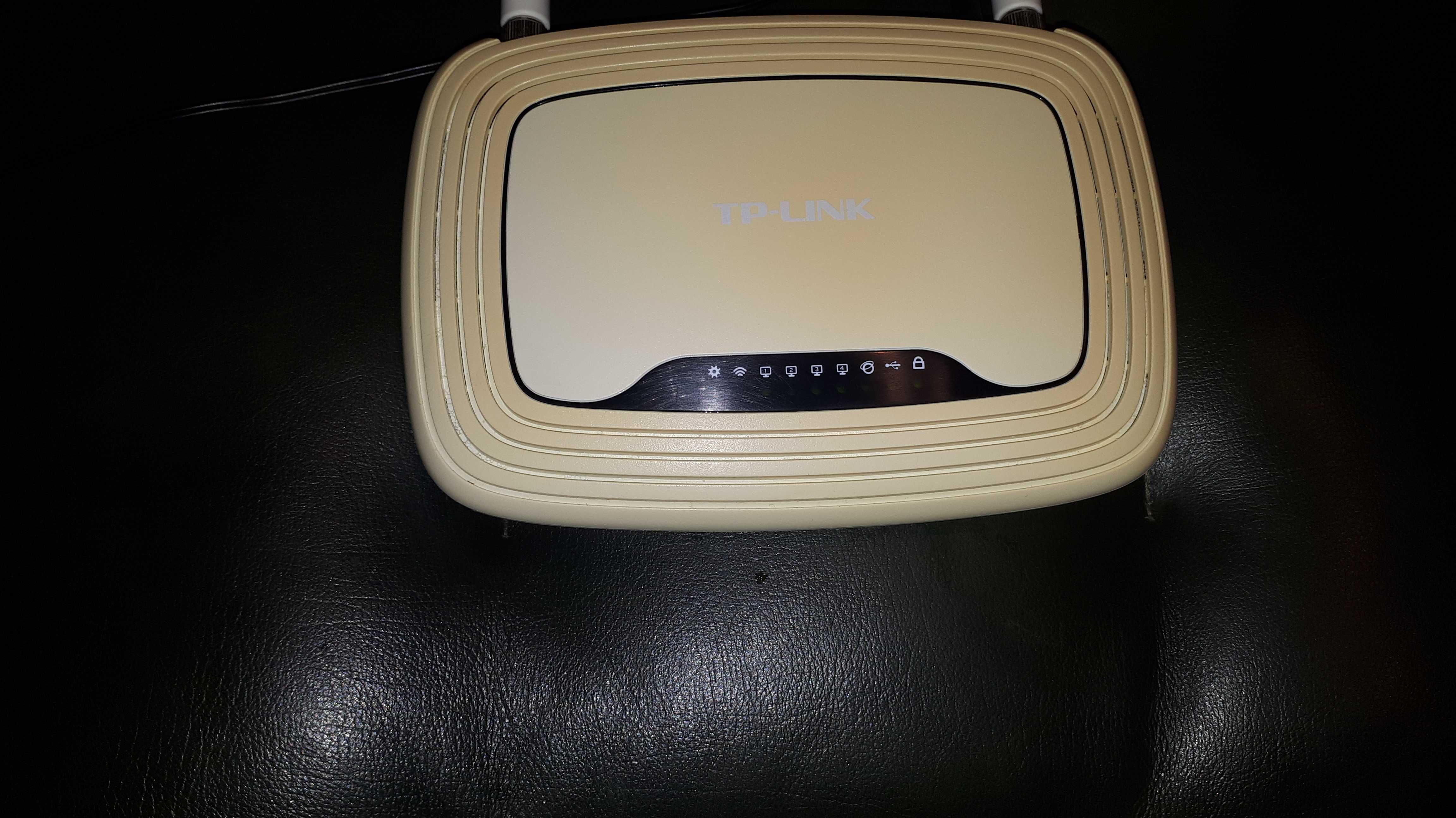 Router TP-LINK TL-WR842nd