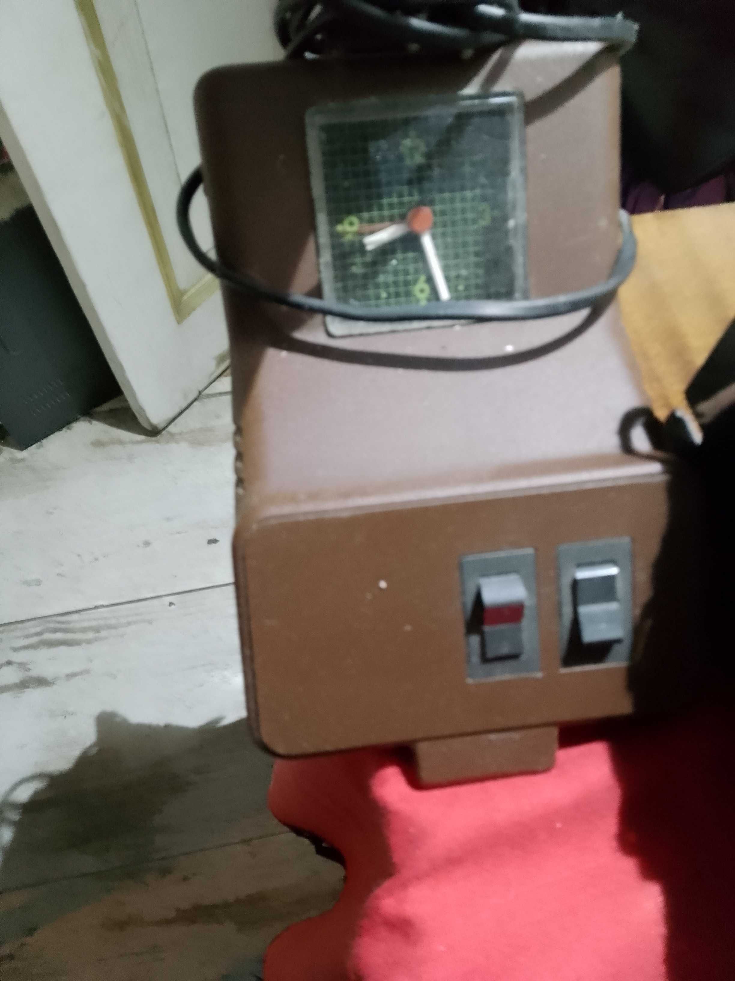 Lampa  z  perelu     sprawna