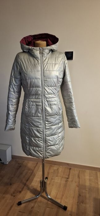 Dwustronna kurtka mohito bordowo-srebrna.