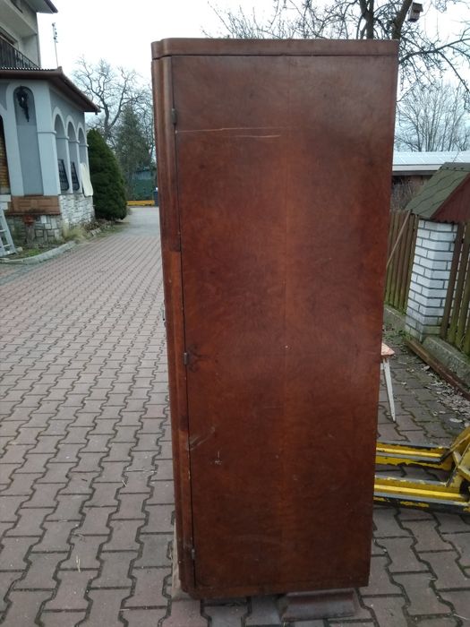 Starą szafa przedwojenna czterodrzwiowa zabytkowa antyk