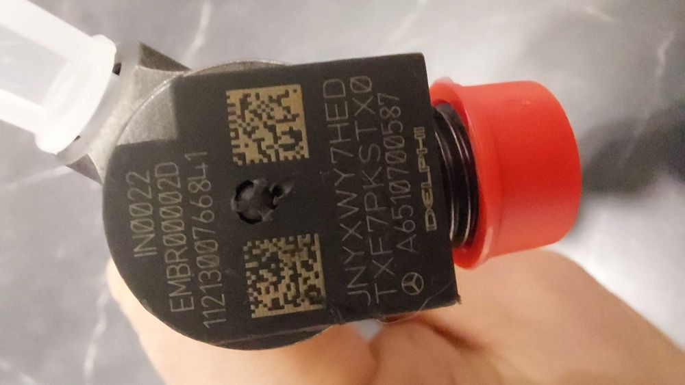 Wtryskiwcz Delphi mercedes 2.2 cdi283.42997, model embr00002d