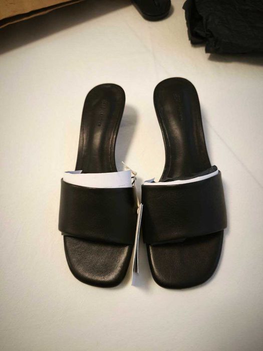 Нові босоніжки (kitten heel) H&M Premium, натуральна шкіра, 38 розмір