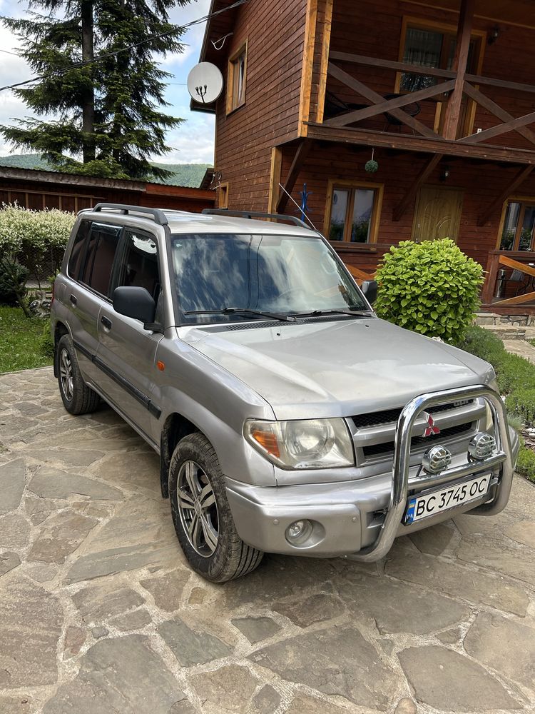Мітсубісі паджеро пінін