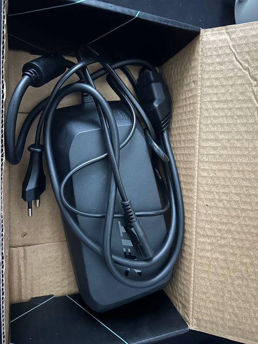 Ładowarka FIT do roweru elektrycznego 4A 230-240 V 36V