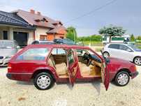 Mercedes-Benz W124 (1984-1993) 3 l benzyna 4matic wersja 7 osobowa