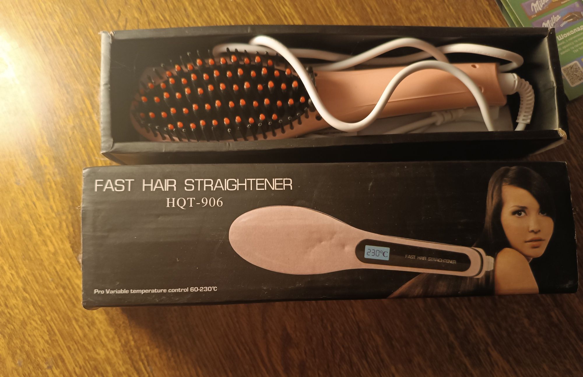 Електричний гребінець-вирівнювач волосся  Fast Hair Straightener