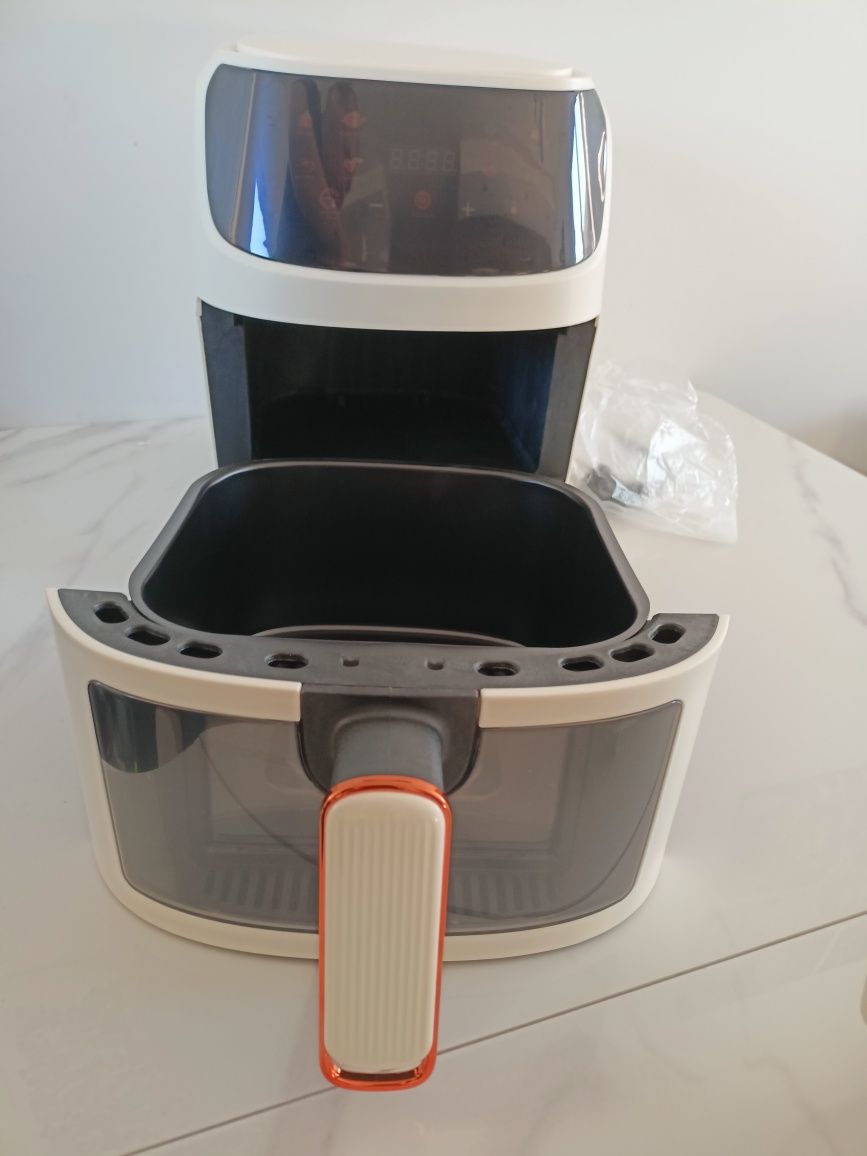 Frytkownica powietrzna Air Fryer pojemność 6 litrów