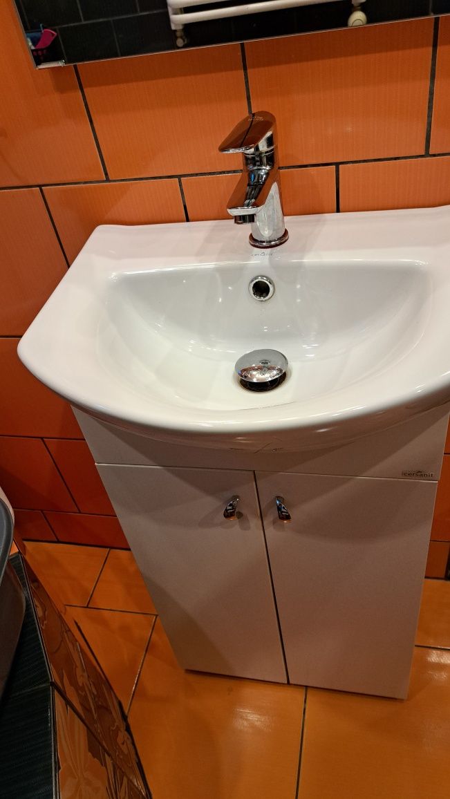 Umywalka z szafką Cersanit