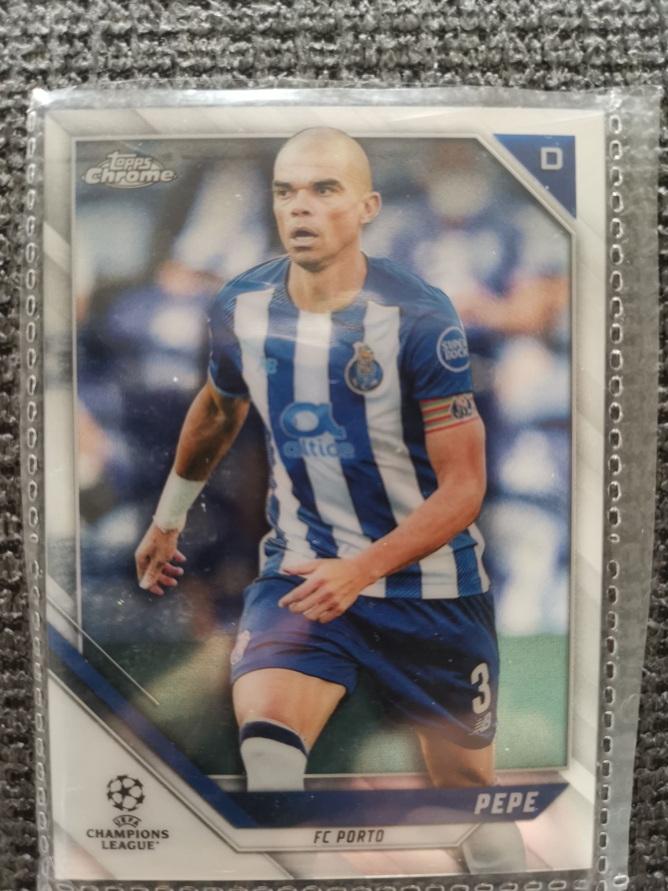 Carta Toppers Chrome Pepe Champions league