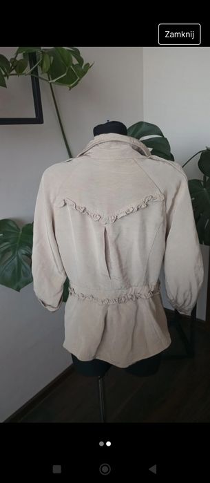 Śliczna kurtka przejściowa beżowa kurteczka zdobiona rękaw 3/4 M 38
