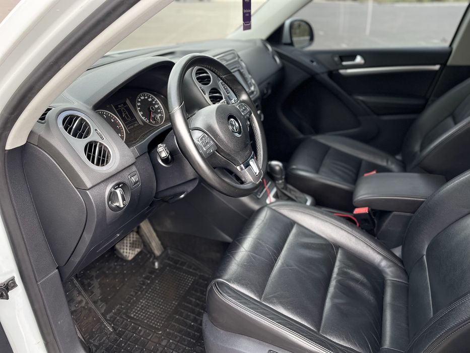 Продам Volkswagen  Tiguan 2.0 TSI 4 Motion