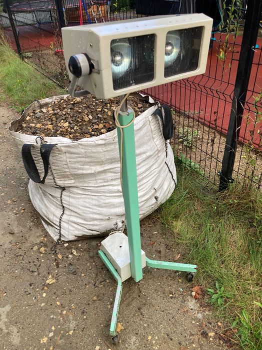 Lampa famed 200 medyczna