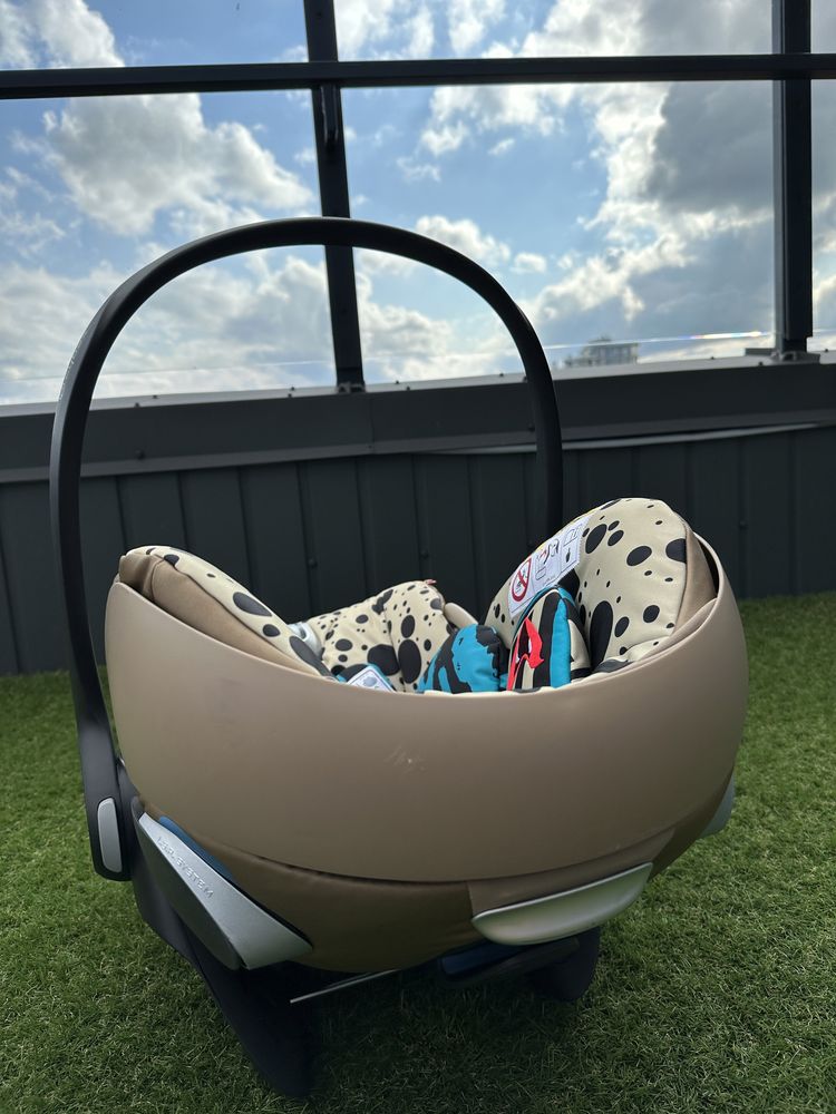 Автокресло Cybex Cloud Z i-Size Karolina Kurkova