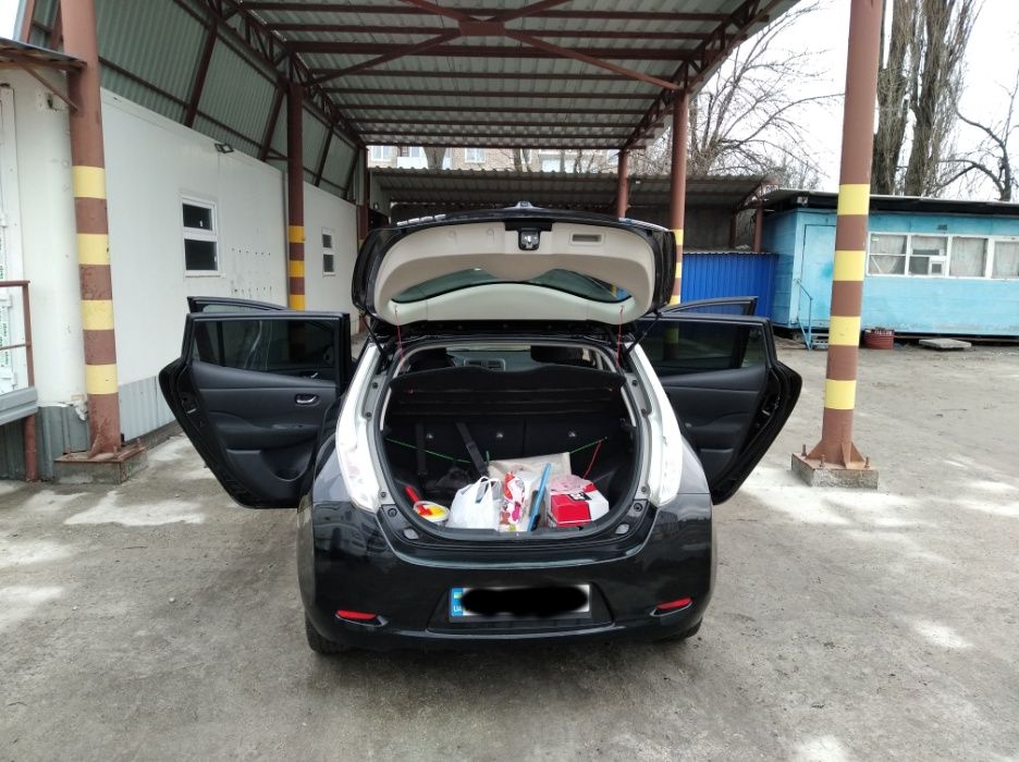 Nissan Leaf S 2015