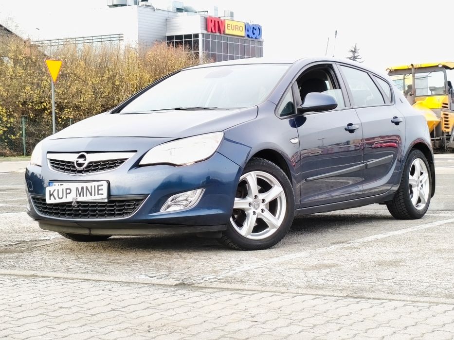 Opel astra 1.7D // 2011 // Super Stan // Klima // Raty // Zamiana //