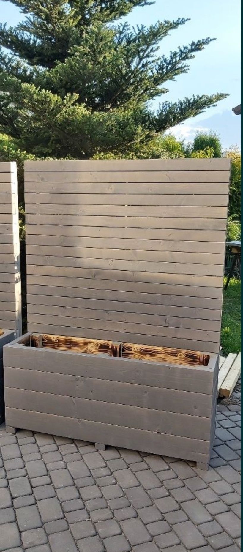 Donica tarasowa, pergola, żaluzja drewniana, zabudowa balkonu