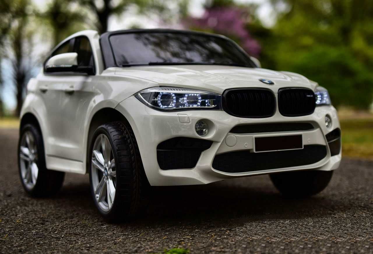 Samochód BMW X6 M Auto AKUMULATOR Motor Elektryczny JEEP SUV 2 DZIECI